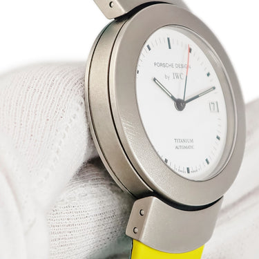 腕時計 IWC IWC ポルシェデザイン チタニウム オートマティック IW352002 自動巻き メンズ レディース デイト ホワイト