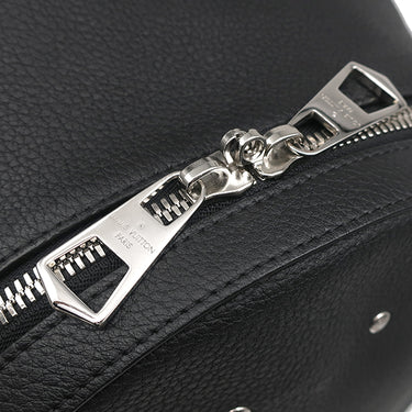 ルイヴィトン LOUIS VUITTON アルマンド バックパック M42687 ブラック レザー リュック・デイパック シルバー金具 黒