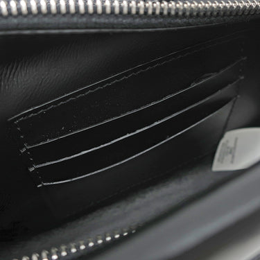 バーバリー BURBERRY BTロゴ レザー ショルダー ブラック レザー 2WAYバッグ シルバー金具 黒 白 ショルダー クラッチ