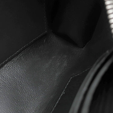 バーバリー BURBERRY BTロゴ レザー ショルダー ブラック レザー 2WAYバッグ シルバー金具 黒 白 ショルダー クラッチ