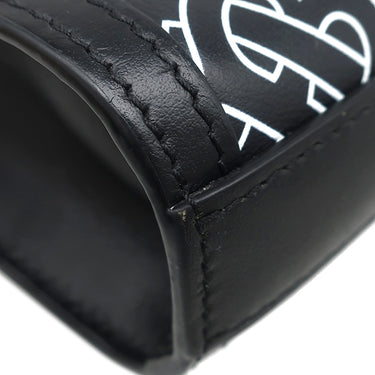 バーバリー BURBERRY BTロゴ レザー ショルダー ブラック レザー 2WAYバッグ シルバー金具 黒 白 ショルダー クラッチ