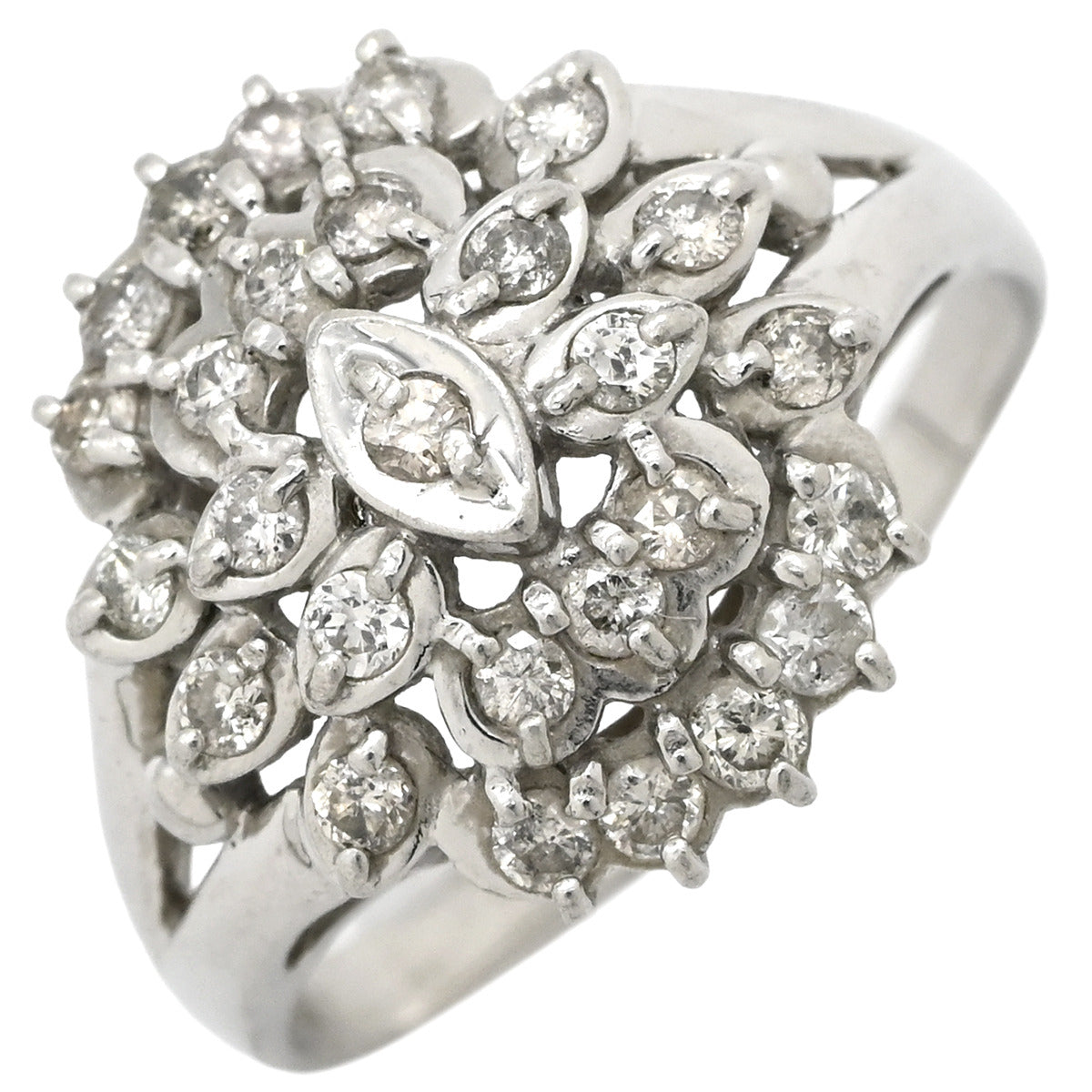 ばば様天然アパタイト 天然ダイヤモンドリング プラチナ950 フラワー 取巻き 楽天市場】Pt900/K18YG/PG フラワー パヴェ ダイヤモンド リング【1.00