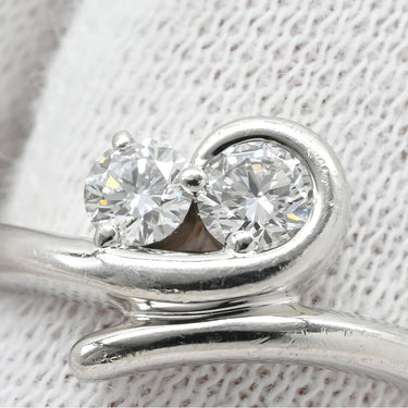 フォーエバーマーク FOREVERMARK プラチナシルバー Pt900 ダイヤモンド リング 指輪 Pt900 プラチナム ダイヤ 2P 2石 2粒 トワエモア スワール ツイスト ブライダル マリッジ 11号