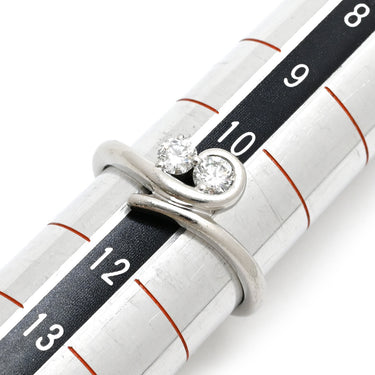 フォーエバーマーク FOREVERMARK プラチナシルバー Pt900 ダイヤモンド リング 指輪 Pt900 プラチナム ダイヤ 2P 2石 2粒 トワエモア スワール ツイスト ブライダル マリッジ 11号