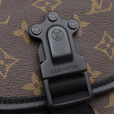 ルイヴィトン LOUIS VUITTON クエスト メッセンジャー M46973 モノグラムマカサー モノグラムマカサー ショルダーバッグ ブラック金具 茶 黒
