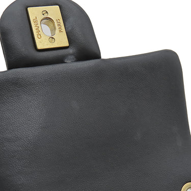 シャネル CHANEL ミニマトラッセ チェーンショルダー ブラック ラムスキン ショルダーバッグ ゴールド金具 黒 ココマーク ココボール