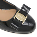 サルヴァトーレ・フェラガモ Salvatore Ferragamo ヴァラ リボン 01B221 591963 ブラック エナメル 7 パンプス 黒 パテントレザー