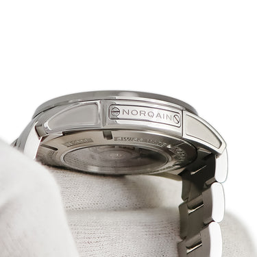 腕時計 ノルケイン NORQAIN インディペンデンス スケルトン 42mm N3000SLA/G303/102SI 自動巻き メンズ 新品同様 グレー