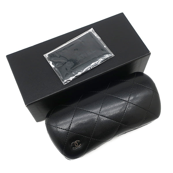 シャネル CHANEL サングラス サイドチェーン 57□17 プラスチック ブルー シルバー金具 青 ココマーク ブルーレンズ 5260-Q-A 【箱】【中古】 シャネル CHANEL サイドチェーン 57□17 5260-Q-A ブルー プラスチック