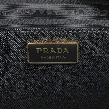 プラダ PRADA ガレリア サフィアーノ ラージバッグ 1BA274 ブラック レザー 2WAYバッグ シルバー金具 黒 ショルダー ハンドバッグ イニシャル刻印あり