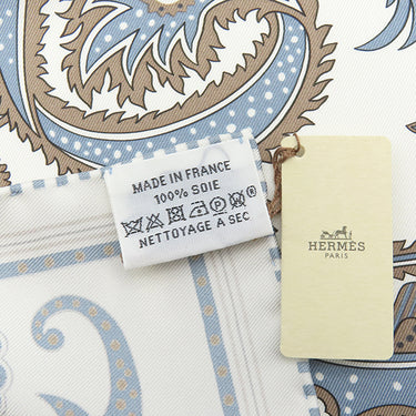 エルメス HERMES カレ55 CARRE ホワイト×グリブルーテ×エトゥープ シルク スカーフ 新品 未使用【H Enlumine/H・アンリュミネ】