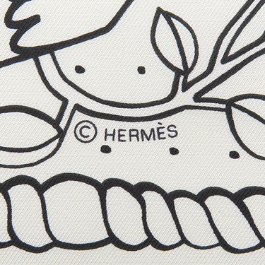 エルメス HERMES カレ55 CARRE ホワイト×ブラック シルク スカーフ 新品 未使用【ANIMAUX BANDANA/アニマル バンダナ】