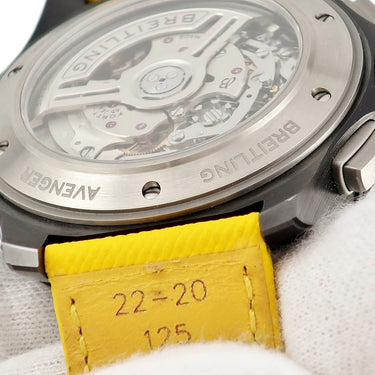 腕時計 ブライトリング BREITLING アベンジャー B01 クロノグラフ 44 ナイトミッション SB0147 SB0147101I1X1 自動巻き メンズ イエロー