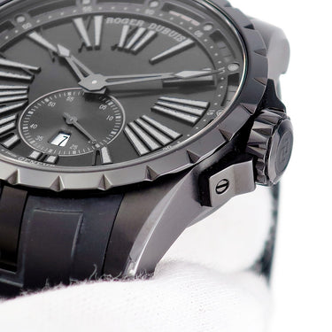 腕時計 ロジェデュブイ ROGER DUBUIS エクスカリバー 45 オートマティック ヨシダスペシャル DBEX0713 自動巻き メンズ 黒 限定15本