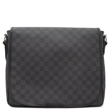 ルイヴィトン LOUIS VUITTON ダニエルMM N58029 ダミエグラフィット ダミエグラフィットキャンバス ショルダーバッグ シルバー金具 黒 グレー