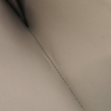 セリーヌ CELINE ラージフラップ ウォレット 10B563BEL Pebble カーフ 二つ折り財布 ゴールド金具 グレージュ