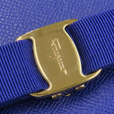 サルヴァトーレ・フェラガモ Salvatore Ferragamo ヴァラ リボン 22A926 ブルー レザー 二つ折り財布 ゴールド金具 青 コンパクトウォレット