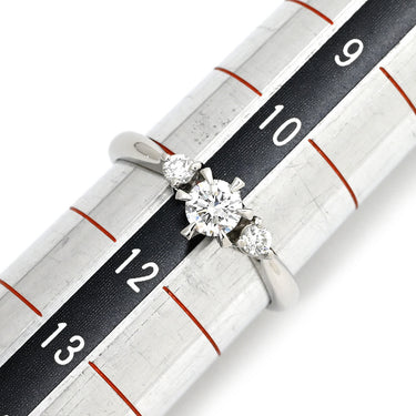 ノンブランド NON BRAND I1 ダイヤ 0.301ct プラチナシルバー Pt900 ダイヤモンド リング 指輪 プラチナム Pt900 3P 3石 3粒 トリロジー スリーストーン 11号