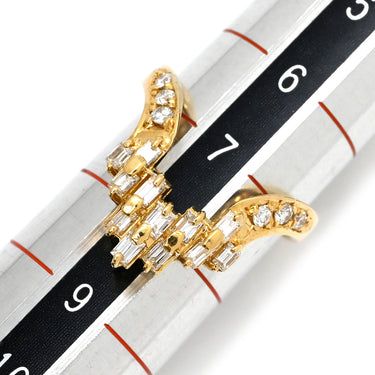 ノンブランド NON BRAND ダイヤ リング イエローゴールド×シルバー K18YG ダイヤモンド リング 指輪 Au750 18K 18金 YG V字デザイン バゲットカット 7号