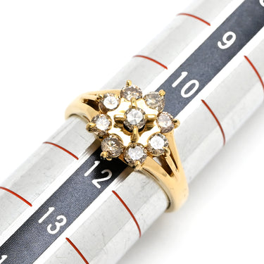 ノンブランド NON BRAND ダイヤ 0.73ct イエローゴールド K18YG ダイヤモンド リング 指輪 Au750 18K 18金 9P 9石 9粒 フラワーモチーフ 花 クラスターセッティング 11.5号