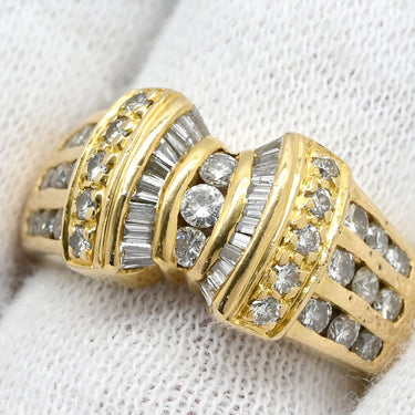 ノンブランド NON BRAND ダイヤ 0.93ct イエローゴールド K18YG ダイヤモンド リング 指輪 Au750 18K 18金 メレダイヤ パヴェ バゲットカット リボンモチーフ 11号