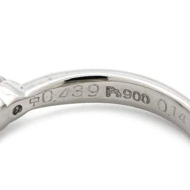ノンブランド NON BRAND ダイヤモンド プラチナシルバー Pt900 ダイヤモンド リング 指輪 プラチナ Pt スリーストーン ラウンドブリリアントカット トリロジーデザイン 8号