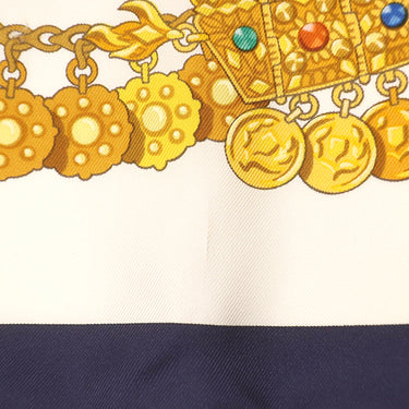 エルメス HERMES カレ90 CARRE ホワイト×ブルー×ゴールド シルク スカーフ 【 KOSMIMA/コスミマ 】
