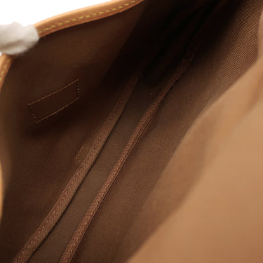 ルイヴィトン LOUIS VUITTON ソミュール 30 M42256 モノグラム モノグラムキャンバス ショルダーバッグ ゴールド金具 斜め掛け