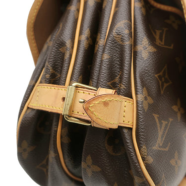 ルイヴィトン LOUIS VUITTON ソミュール 30 M42256 モノグラム モノグラムキャンバス ショルダーバッグ ゴールド金具 斜め掛け