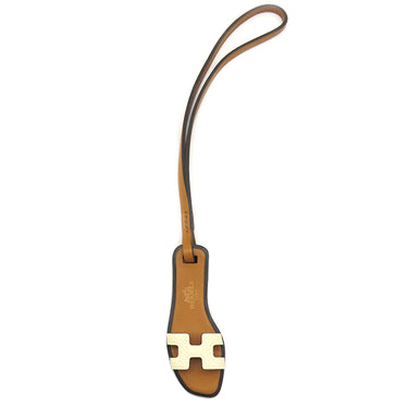 エルメス HERMES オラン ナノ ナタ×ナチュラルサブレ ヴォーエプソン ヴォーバトラー ヴァッシュハンター バッグチャーム サンダル型