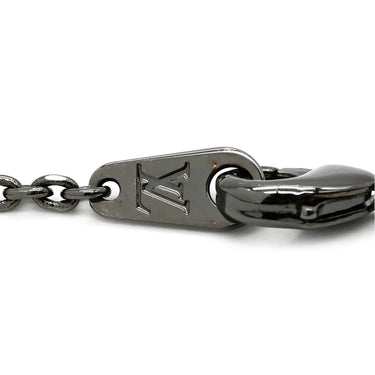 ルイヴィトン LOUIS VUITTON ペンダント ヴィヴィエンヌ M00831 シルバー メタル ネックレス ガンメタル金具 VIVIENNE 2022AW