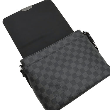 ルイヴィトン LOUIS VUITTON ディストリクト PM NV2 N40349 ダミエグラフィット ダミエグラフィットキャンバス ショルダーバッグ シルバー金具