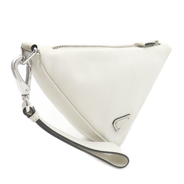 プラダ PRADA トライアングル クラッチ 1NE039 ビアンコ レザー クラッチバッグ シルバー金具 白 三角ロゴ ポーチ