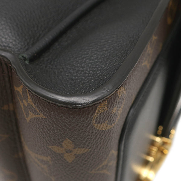 LOUIS VUITTON ルイ・ヴィトン ショルダーバッグ ヴィクトワール ✨ Elevate your look with the Louis Vuitton 'Victoire' crossbody