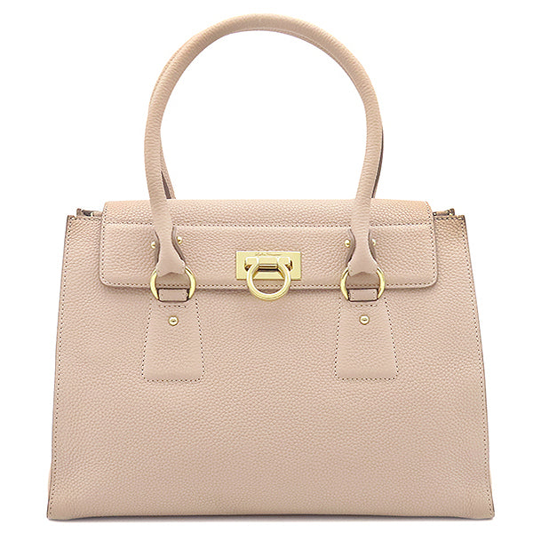 サルヴァトーレ・フェラガモ Salvatore Ferragamo ガンチーニ ベージュ