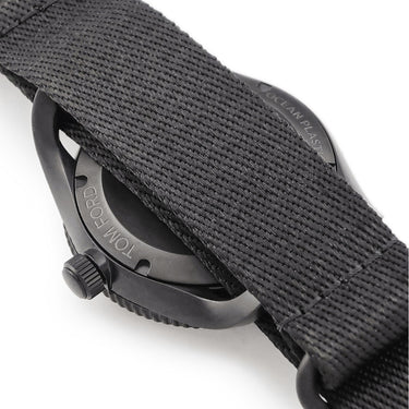 腕時計 トムフォード TOM FORD N.002 オーシャンプラスチック スポーツ TF0120248283 自動巻き メンズ 新品同様 黒 デイト