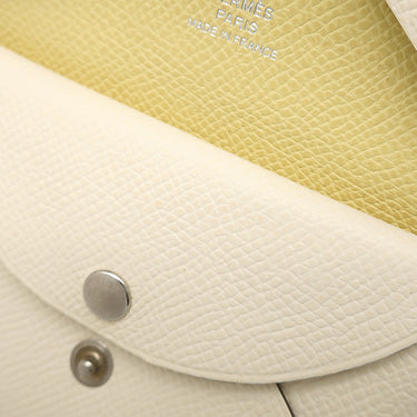 エルメス HERMES カルヴィ デュオ ヴェルソ ナタ×ジョーヌプッサン ヴォーエプソン カードケース シルバー金具 バイカラー
