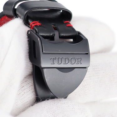 腕時計 チュードル TUDOR ファストライダー ブラックシールド 42000CN I番 自動巻き メンズ I番 クロノグラフ 黒 赤 チューダー