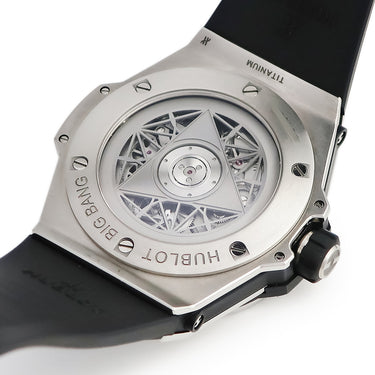 腕時計 ウブロ HUBLOT ビッグバン ウニコ サンブルー チタニウム パヴェ 415.NX.1112.VR.1704.MXM17 自動巻き メンズ 純正ダイヤ 黒