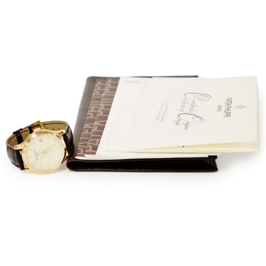 腕時計 パテックフィリップ PATEK PHILIPPE カラトラバ 5227J-001 自動巻き メンズ K18YG無垢 アイボリー ハンターケース デイト