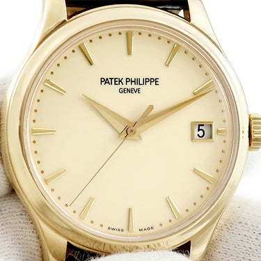 腕時計 パテックフィリップ PATEK PHILIPPE カラトラバ 5227J-001 自動巻き メンズ K18YG無垢 アイボリー ハンターケース デイト