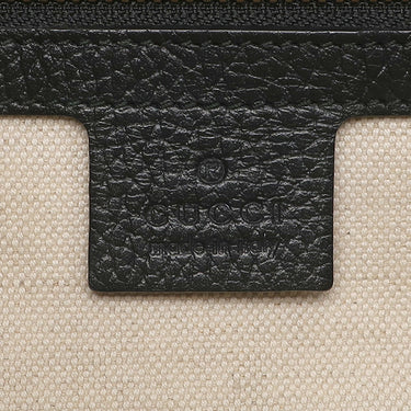 グッチ GUCCI ヴィンテージロゴ メッセンジャーバッグ 523589 ブラック レザー ショルダーバッグ マットゴールド金具 黒 レトロスタイル ロゴプリント