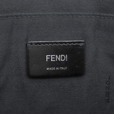 フェンディ FENDI ズッカ エンボス 7VA491 ブラック レザー クラッチバッグ シルバー金具 黒 型押し ポーチ セカンドバッグ