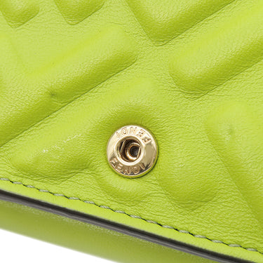 フェンディ FENDI バゲット マイクロトリフォールド ウォレット 8M0395 AAJD F1JCP ワサビ レザー 三つ折り財布 ゴールド金具 コンパクト財布
