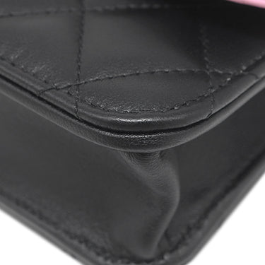 シャネル CHANEL ミニマトラッセ フォンケース ブラック×ピンク ラムスキン ショルダーバッグ ゴールド金具 黒 ココマーク