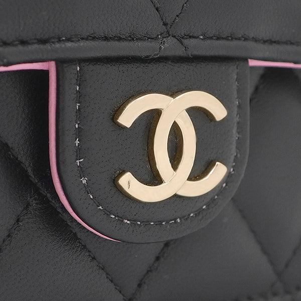 シャネル CHANEL ミニマトラッセ フォンケース ブラック×ピンク