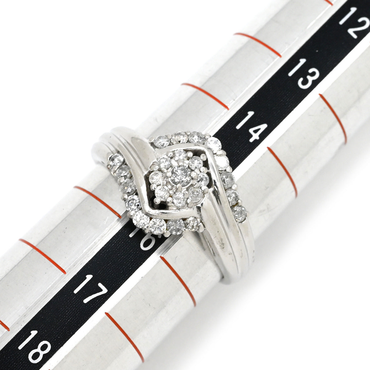 ノンブランド NON BRAND Pt ダイヤモンド 0.54ct プラチナシルバー