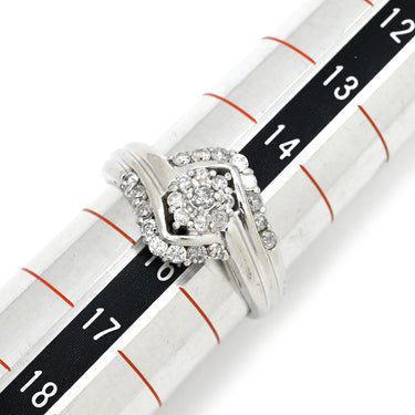 ノンブランド NON BRAND Pt ダイヤモンド 0.54ct プラチナシルバー Pt900 ダイヤモンド リング 指輪 プラチナ クラスターデザイン 菱形モチーフ 15号