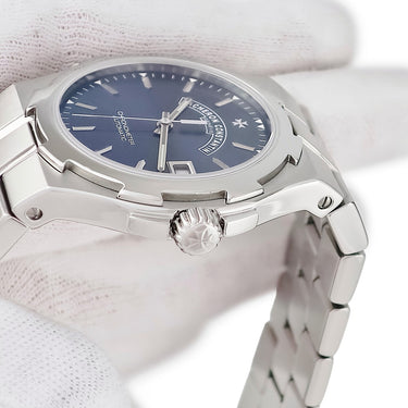 腕時計 ヴァシュロン・コンスタンタン VACHERON CONSTANTIN オーヴァーシーズ ラージ 42042/423A-8874 自動巻き メンズ メーカーOH済 青 デイト