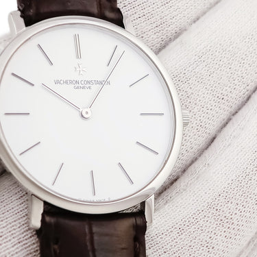 腕時計 ヴァシュロン・コンスタンタン VACHERON CONSTANTIN パトリモニー ウルトラスリム 31160/000G-8805 手巻き メンズ OH済 K18WG無垢 薄型